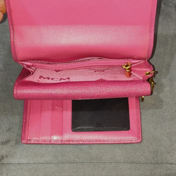 EUC MCM SAFFIANO LEATHER COMPACT WALLET DECORATIVE METAL MCM BAGDES & CHARMS
